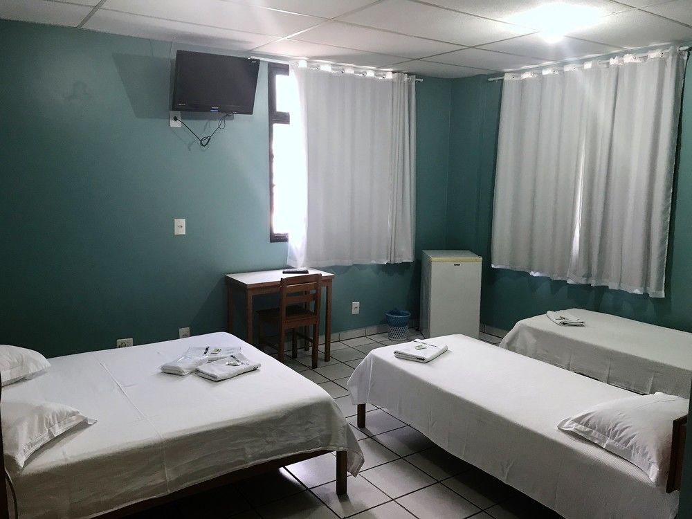 Hotel Super Economico Vitoria Bagian luar foto