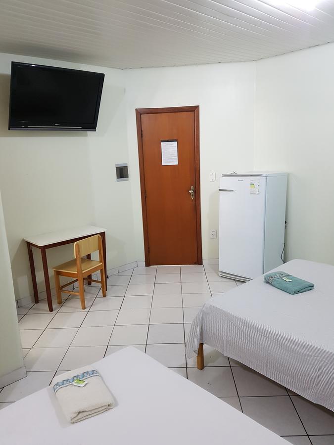 Hotel Super Economico Vitoria Bagian luar foto