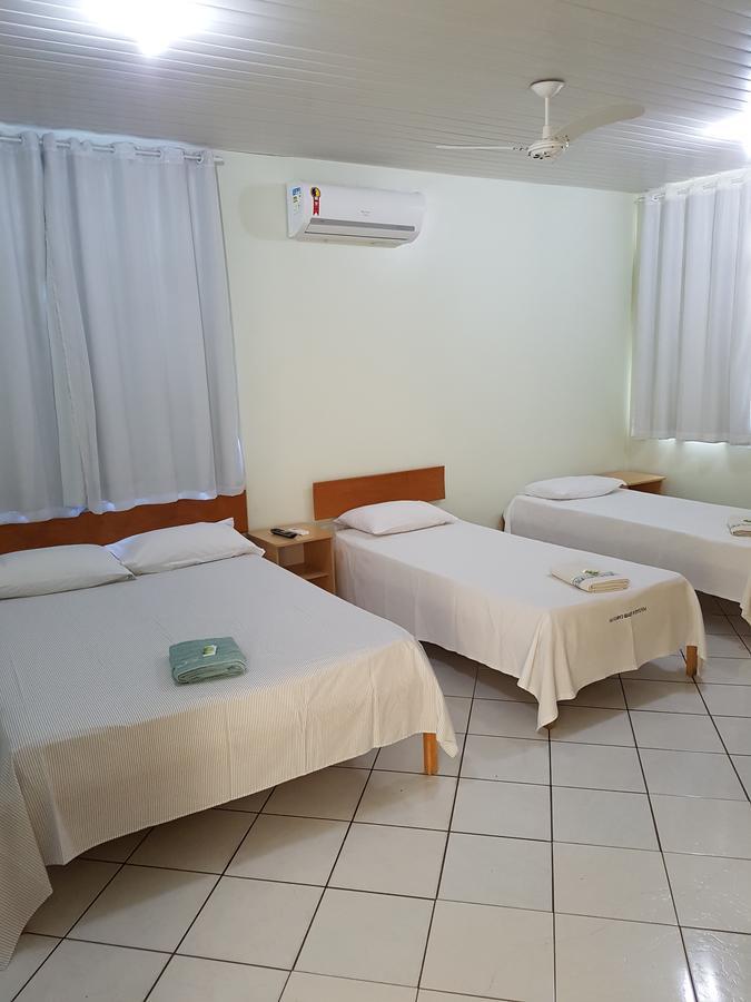 Hotel Super Economico Vitoria Bagian luar foto