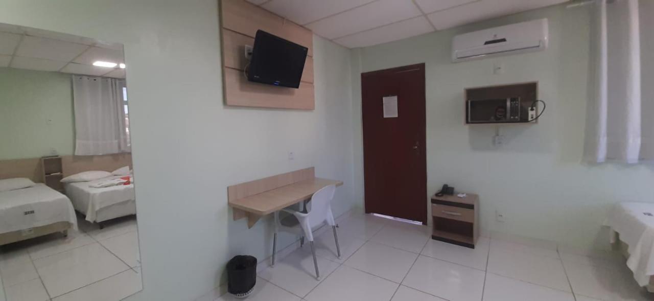 Hotel Super Economico Vitoria Bagian luar foto